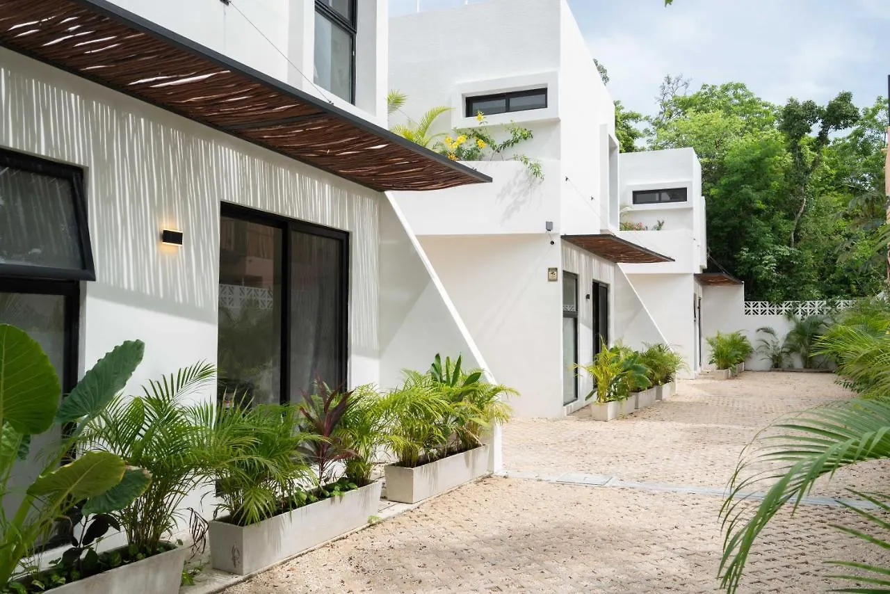 Tulum Cozy 3 Bedrooms Townhome-Centrally Located-Gated-Wifi