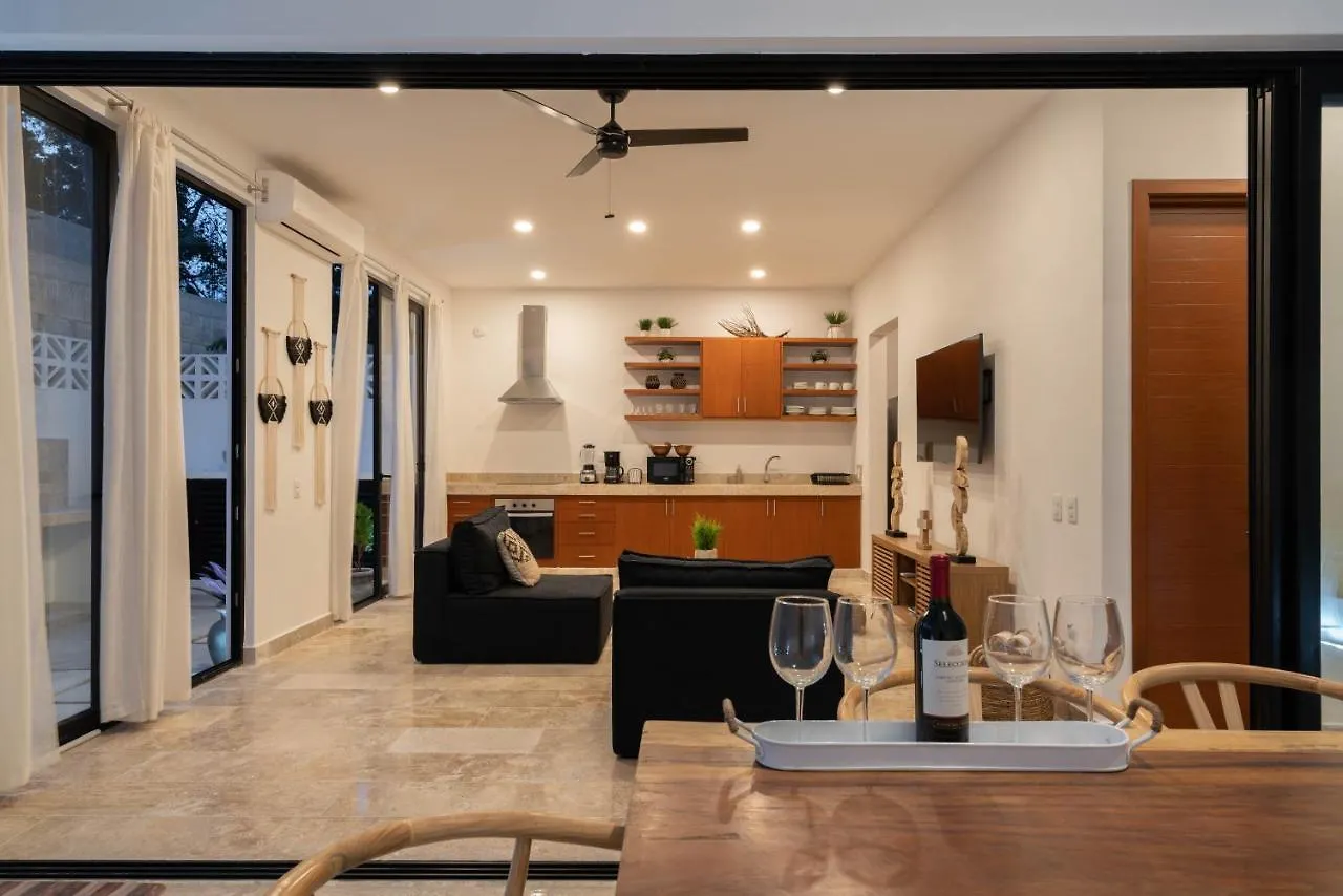 Tulum Cozy 3 Bedrooms Townhome-Centrally Located-Gated-Wifi